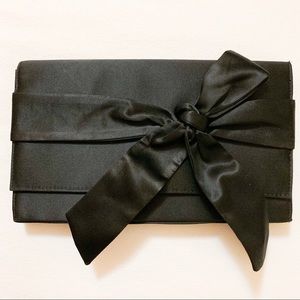 NWOT Black Satin envelope clutch - Ban Republic
